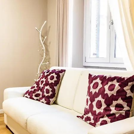 Apartamento Santa Eufemia 2 *